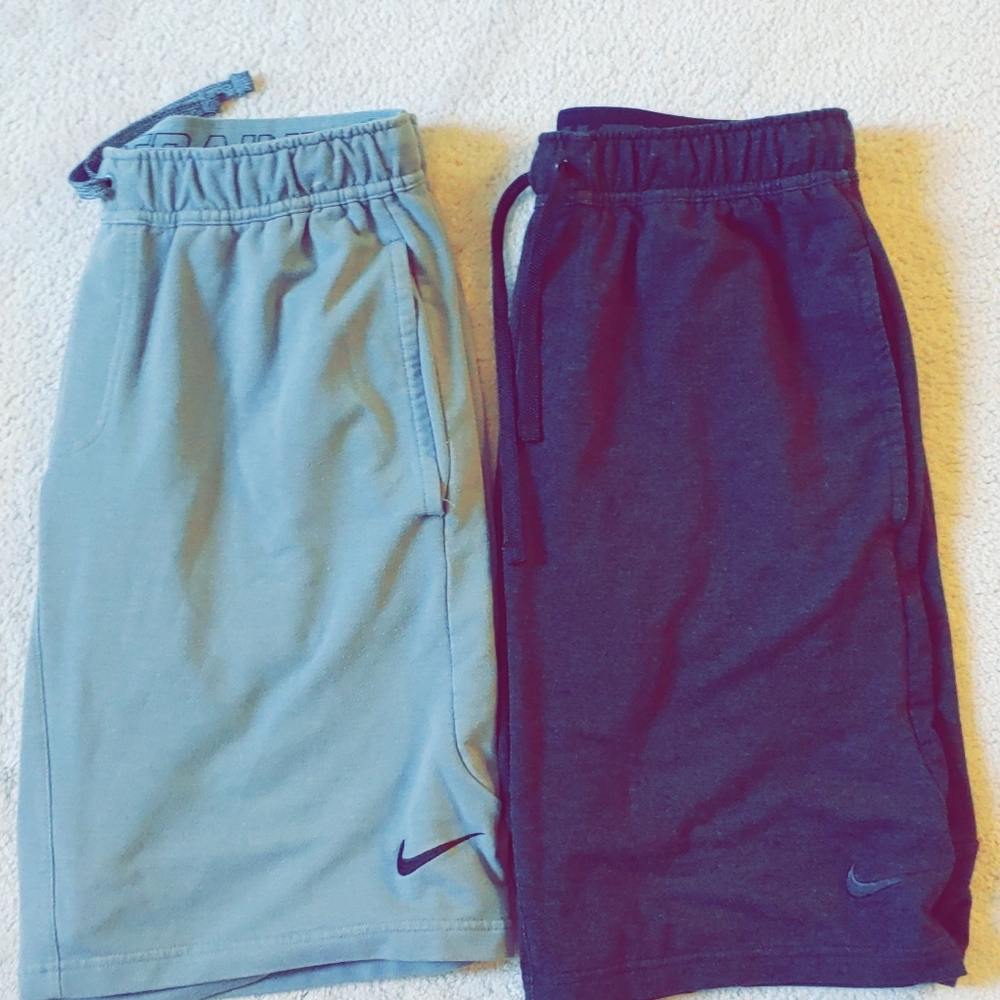 4 Bundle Nike Shorts - image 5